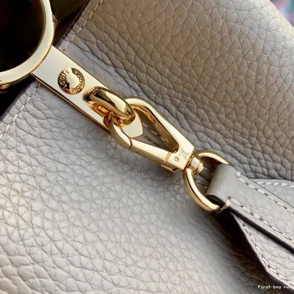 First bag ru MINI VUITTON CAPUCINES LOUIS 0705